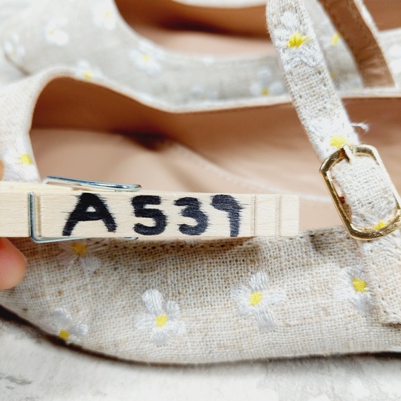 NEW Steve Madden Boden Mary Jane Embroidered Floral Ballet Flats A539 - Picture 11 of 11